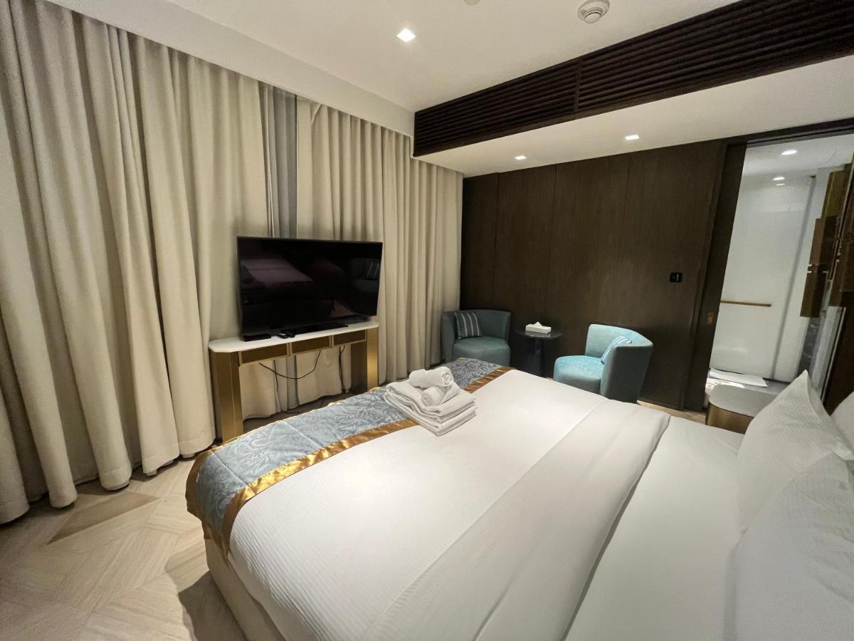 Five Palm Jumeirah - 2 Bedrooms & Maid Room In A Splendid Resort - Modernlux Dubai Eksteriør bilde