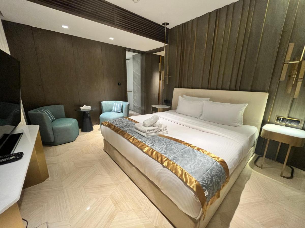 Five Palm Jumeirah - 2 Bedrooms & Maid Room In A Splendid Resort - Modernlux Dubai Eksteriør bilde
